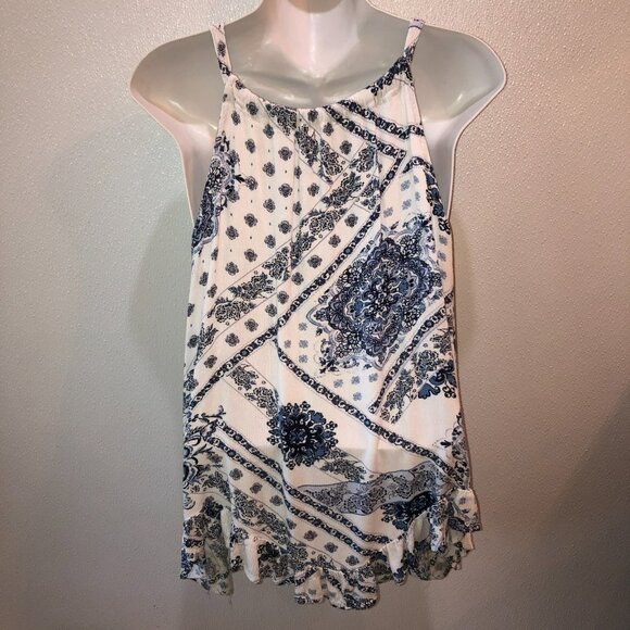 Maurices Womens 2X White Blue Floral Sleeveless Ruffle Hem Tunic Tank Top Shirt - Picture 6 of 9